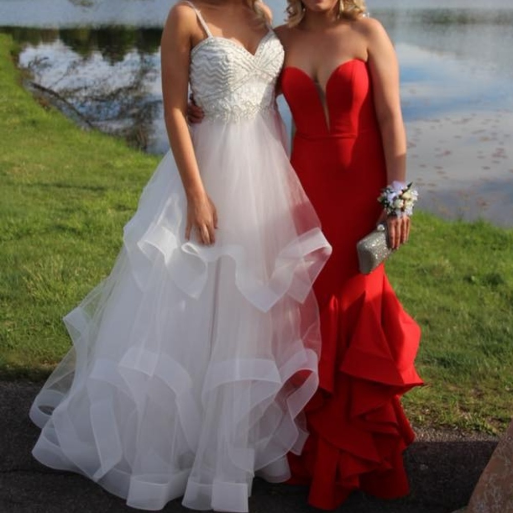 White jovani prom dress